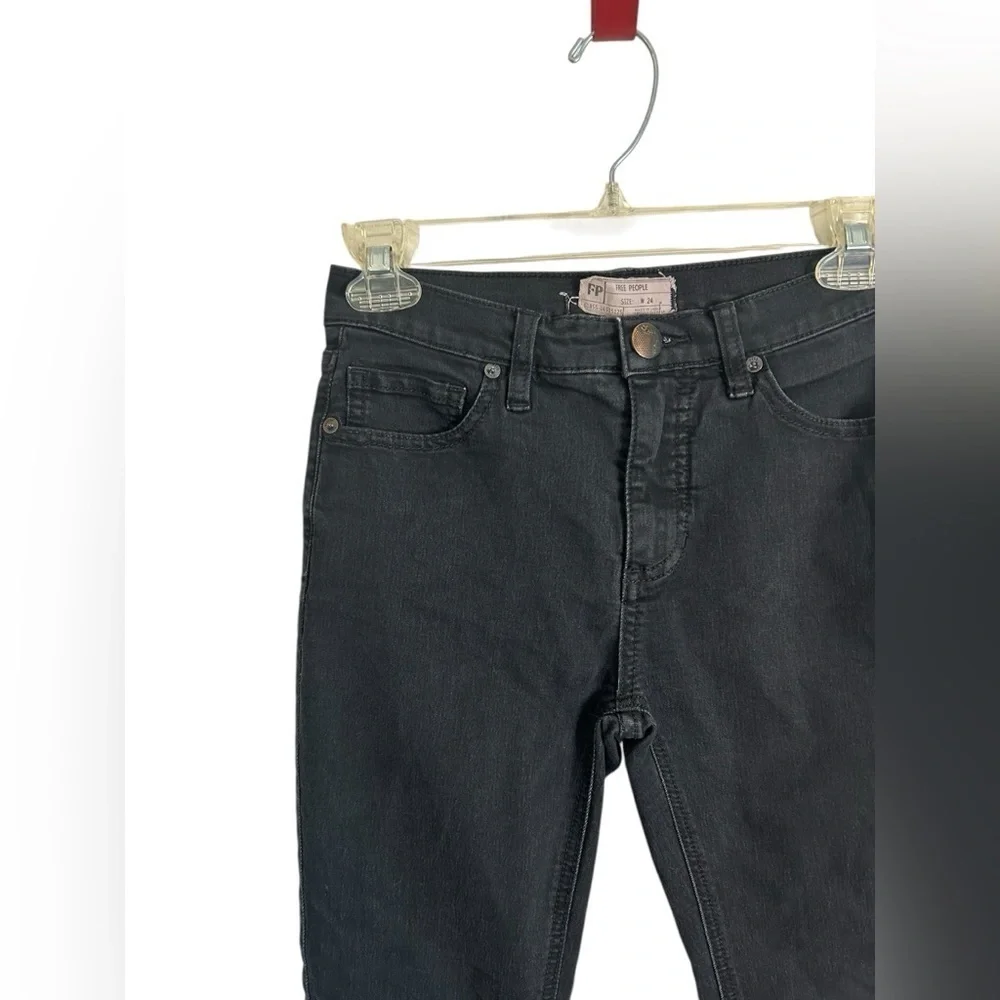 Free People Black Cuffed Hem Skinny Jeans Soft Stretch 5-Pocket Womens Sz 24